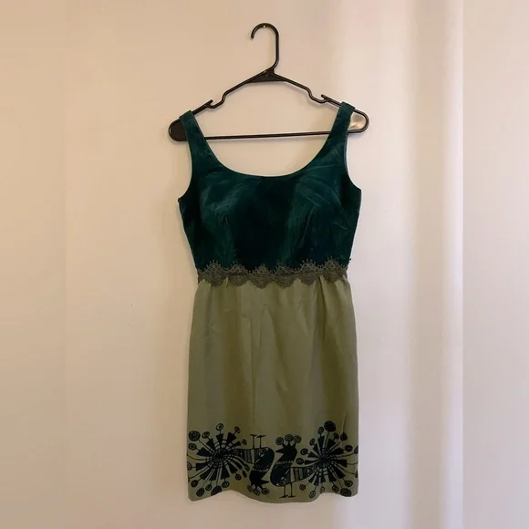 green emerald velvet dress Vintage Anna Sui Green Silk-Effect Slip Dress  Amarsi Paris